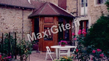 Gîte de groupe Gîte de la Ferme de Planoy à Voinsles — Photo 1 de Gîte de la Ferme de Planoy à Voinsles, capacité 29 personnes