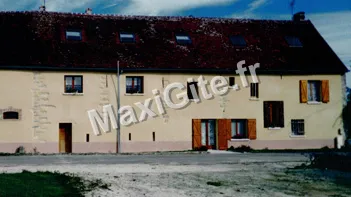 Photo 2 de Gîte de la Ferme de Planoy à Voinsles