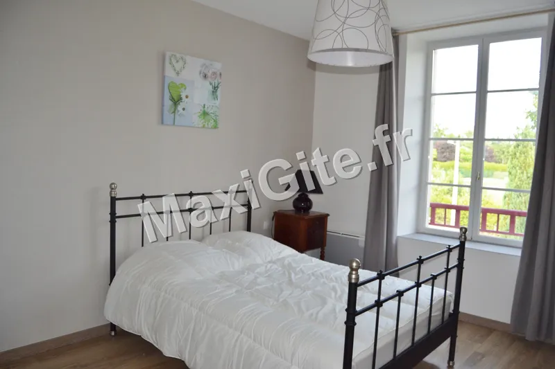 Photo 4 de Le Gîte du Lac de Monampteuil à Monampteuil