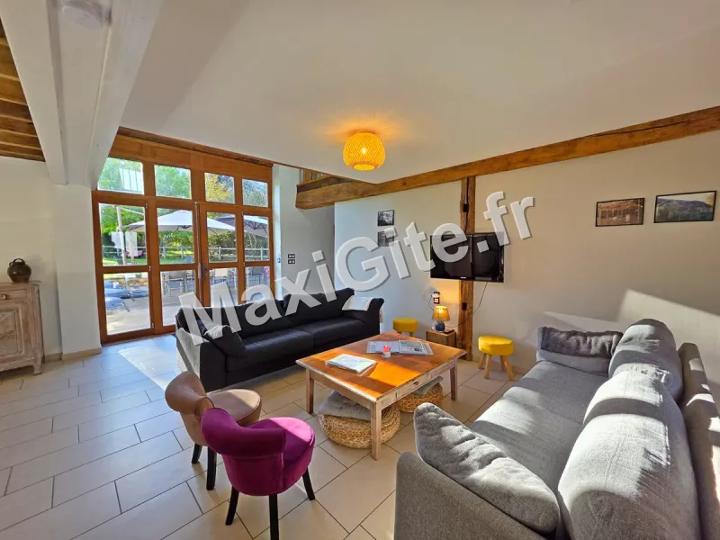 Photo 2 de Gîte La Tribu du Dadet à Le Bourg-d'Hem