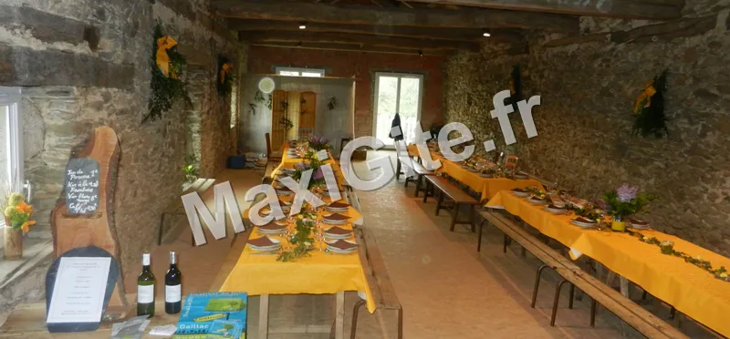 Photo 2 de Gîtes de Granquié à Montredon-Labessonnié
