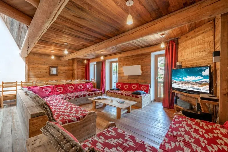 Gîte La Grange Tchapin — gîte de groupe à Aussois