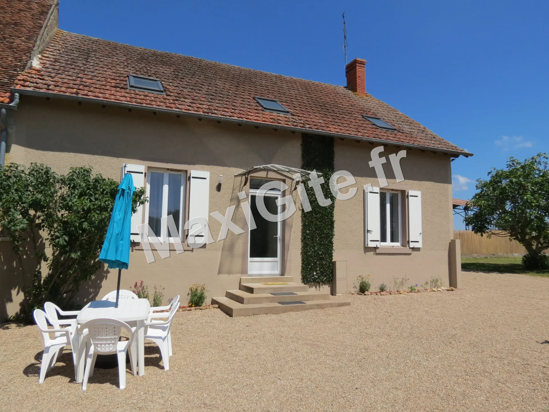 Gîte de groupe La Bohème - Gîtes de l'Hommée à Coust — Photo 3 de La Bohème - Gîtes de l'Hommée à Coust, capacité 15 personnes