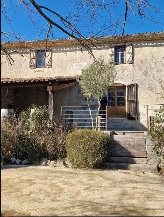 Gîte Le Château - Le Villarel — gîte de groupe à Brissac