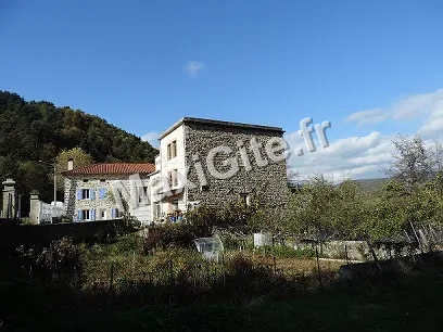 Gîte de groupe Moulin de la Ribeyre à Saint-Vincent — Photo 1 de Moulin de la Ribeyre à Saint-Vincent, capacité 15 personnes