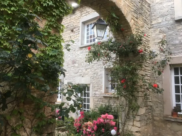 Gîte La Maison des Amis — gîte de groupe à Nuits