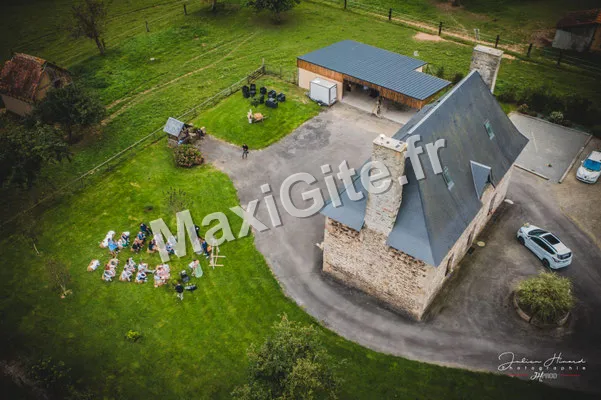 Gîte Gîte de la SiMaunière — gîte de groupe à Grandparigny