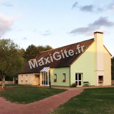 Gîte de groupe Gîte des Charbonnières à Mézeray — Photo 1 de Gîte des Charbonnières à Mézeray, capacité 32 personnes