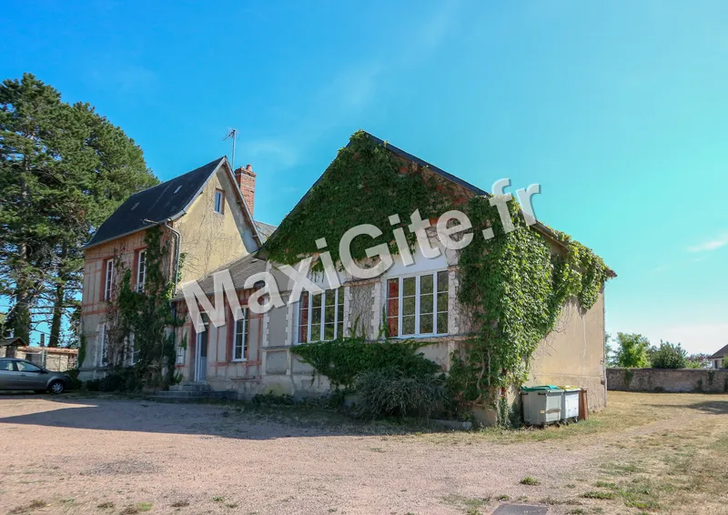Photo 1 de Gîte des Roches à Lormes