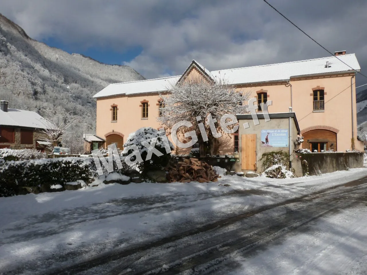 Gîte de groupe Gîte de l'Escolan à Ustou — Photo 2 de Gîte de l'Escolan à Ustou, capacité 23 personnes
