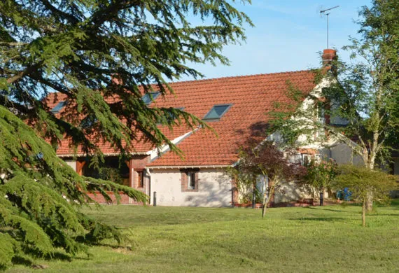 Photo 3 de Les Bonnys - La Longère à Varennes-Changy