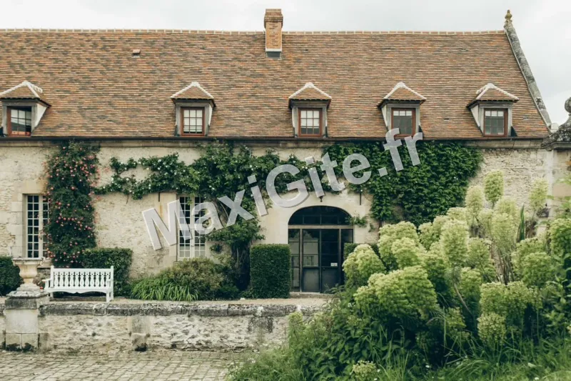 Photo 2 de Domaine de Verderonne - Les Écuries à Verderonne