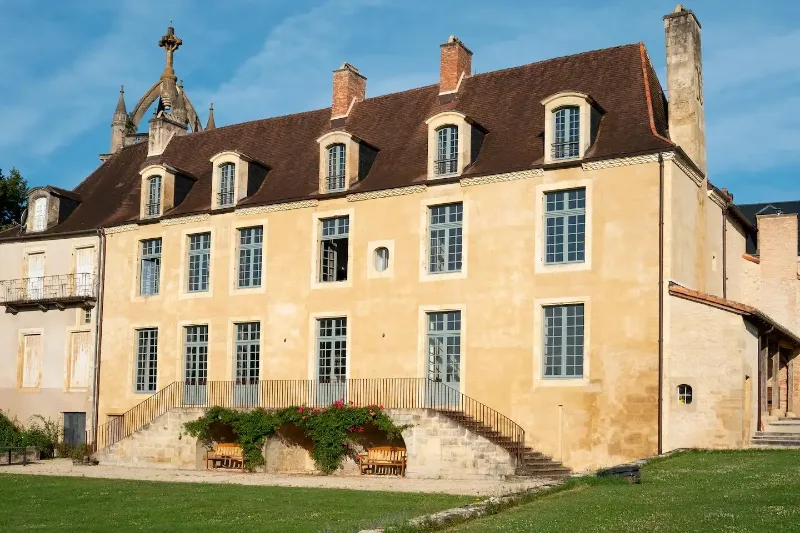 Gîte Villa Les Roses du XVIIIème — gîte de groupe à Excideuil