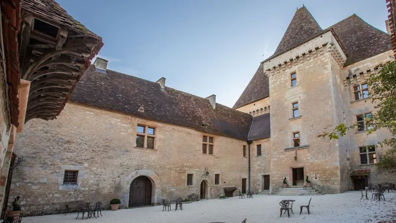 Photo 4 de Château de Saint-Maurice à Val de Louyre et Caudeau