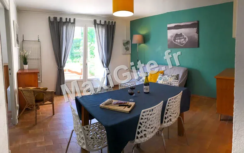 Salle de réception de 130 m² pour 120 convives