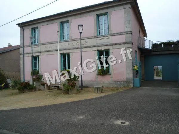 Photo 2 de Gîte de groupes de Saint-Julien-sous-les-Côtes à Saint-Julien-sous-les-Côtes