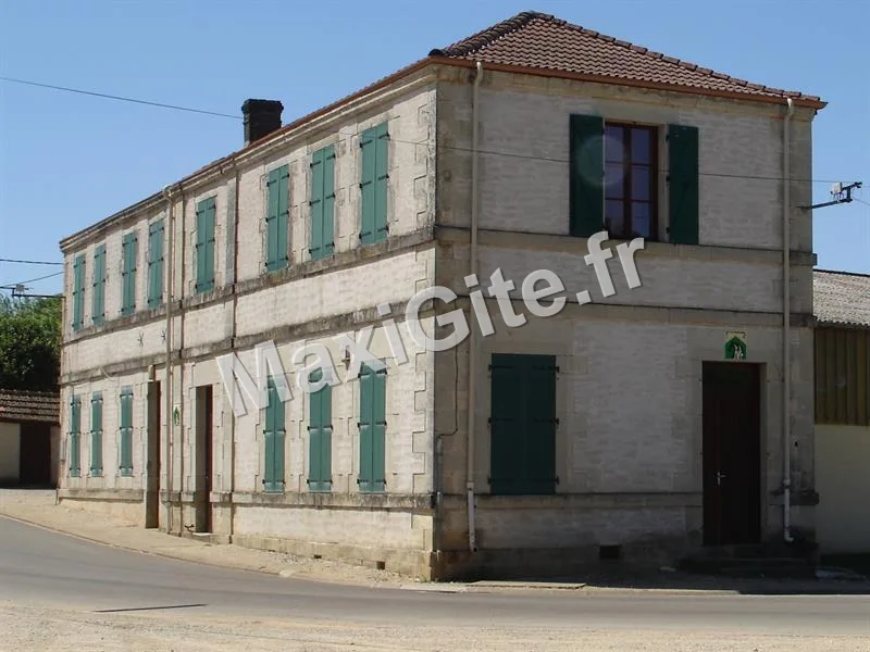 Gîte de groupe Gîte de randonnée à Biencourt-sur-Orge — Photo 2 de Gîte de randonnée à Biencourt-sur-Orge, capacité 14 personnes
