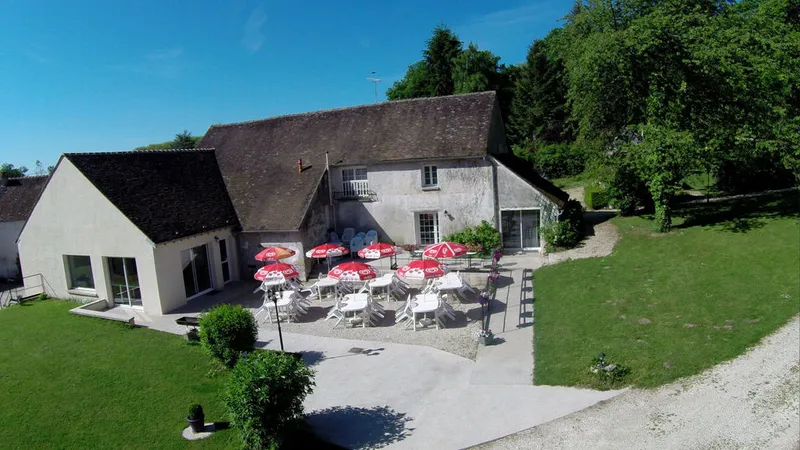 Photo 3 de Gîte de groupe Le Gué des Filles à Chevannes