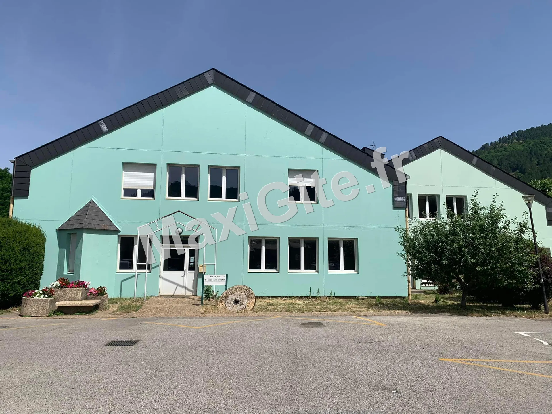 Gîte de groupe L'Etape à Florac Trois Rivières — Photo 2 de L'Etape à Florac Trois Rivières, capacité 75 personnes
