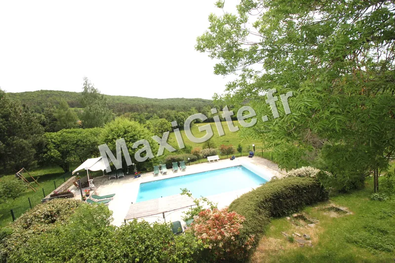 Photo 2 de Les Ecuries De Sauveterre - Le Sauveterre à La Tieule