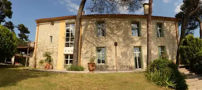 Photo de Les Gîtes du Château de Valflaunès