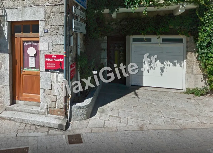 Gîte de groupe Chemin Faisant à Peyre en Aubrac — Photo 5 de Chemin Faisant à Peyre en Aubrac, capacité 15 personnes