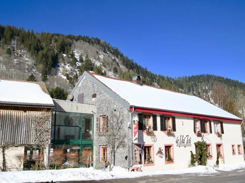 Photo 1 de Gîte le Val Joli à Le Valtin