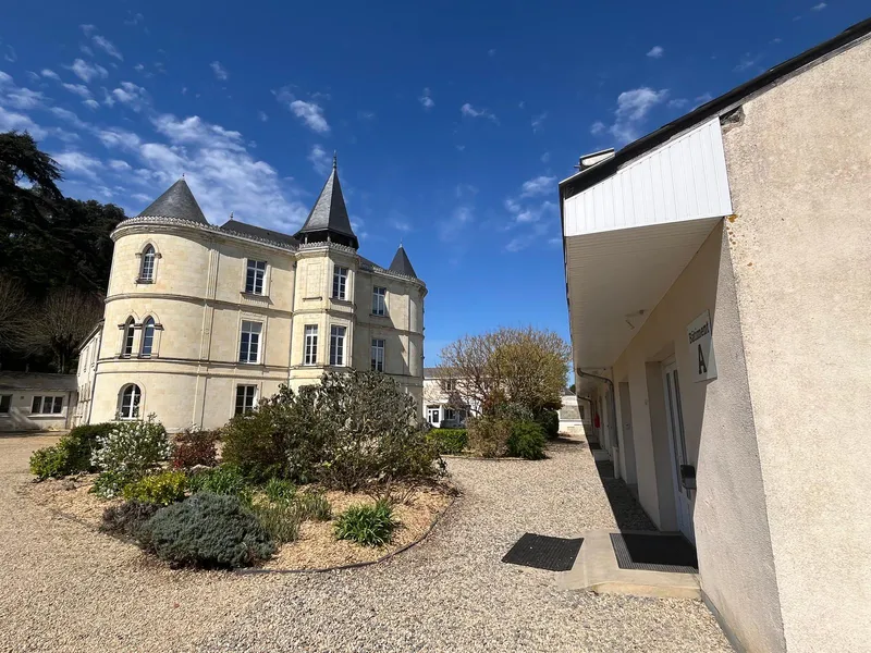 Photo 1 de Gîte Au Bord de l'Eau à Gennes-Val-de-Loire