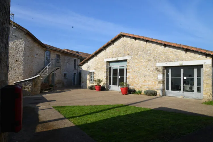 Gîte Gîte de l'Aigail — gîte de groupe à Saint-Sauvant