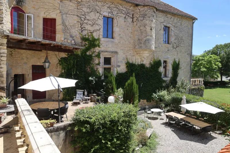 Gîte Château de Saint Chamarand — gîte de groupe à Saint-Chamarand