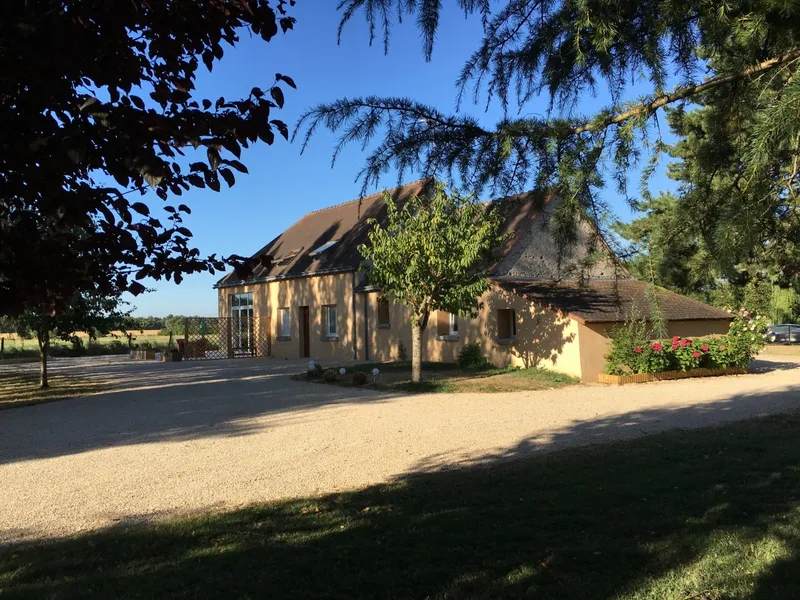 Gîte Le Domaine des Clairaies — gîte de groupe à Artannes-sur-Indre