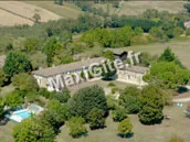 Gîte de groupe Le Manoir du Gaboria à Sainte-Gemme — Photo 1 de Le Manoir du Gaboria à Sainte-Gemme, capacité 34 personnes