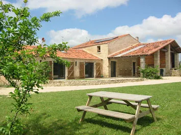 Photo 1 de Gîte de la Roulière à Foussais-Payré
