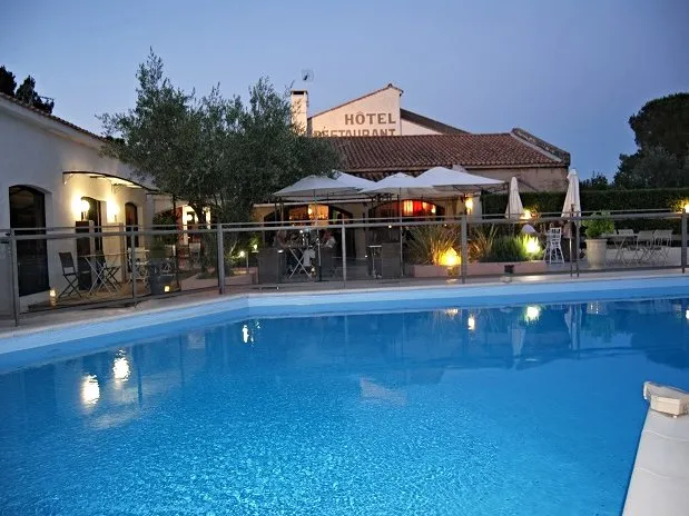 Photo 1 de Les Aubuns — Hôtel & Domaine à Caissargues