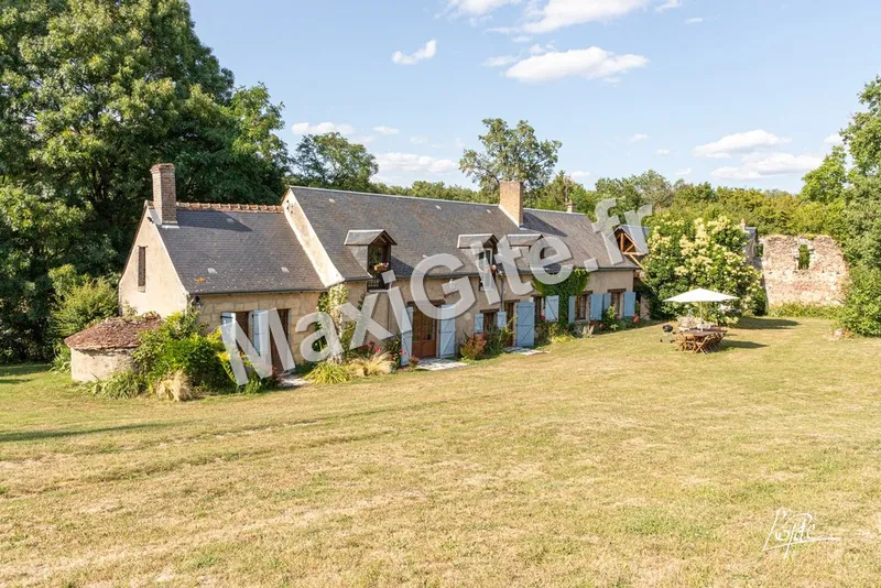 Gîte Le Prieuré de Relay — gîte de groupe à Azay-le-Rideau