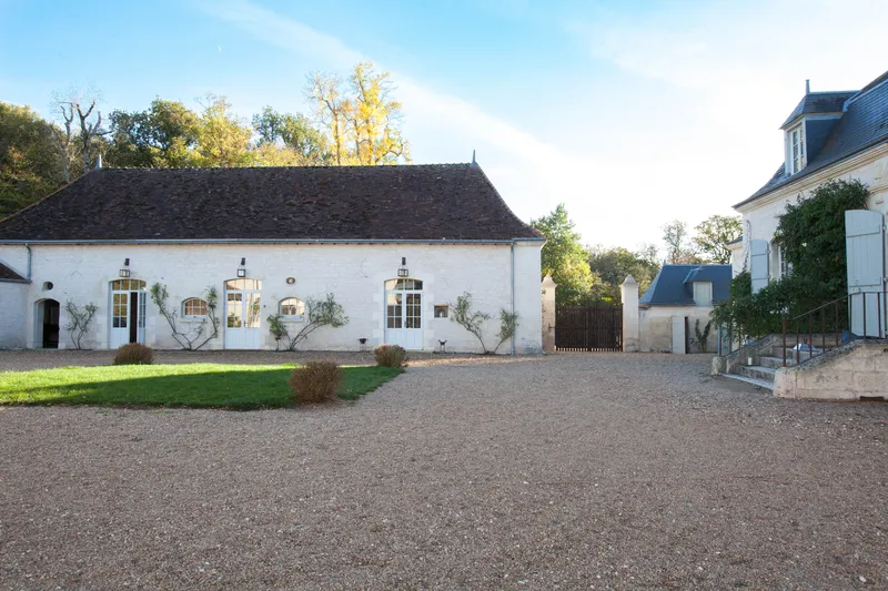 Photo 2 de Ancien Prieuré de la Mothe à Yzeures-sur-Creuse