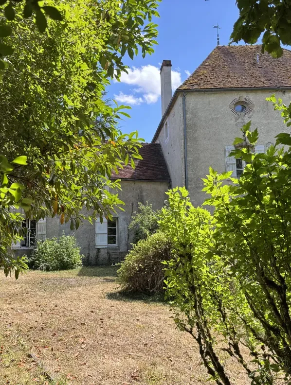 Gîte de groupe Le Moulin des Marguerites à Saint-Père — Photo 1 de Le Moulin des Marguerites à Saint-Père, capacité 14 personnes