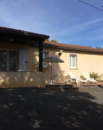 Gîte Les Sentiers du Causse — gîte de groupe à Lentillac-du-Causse