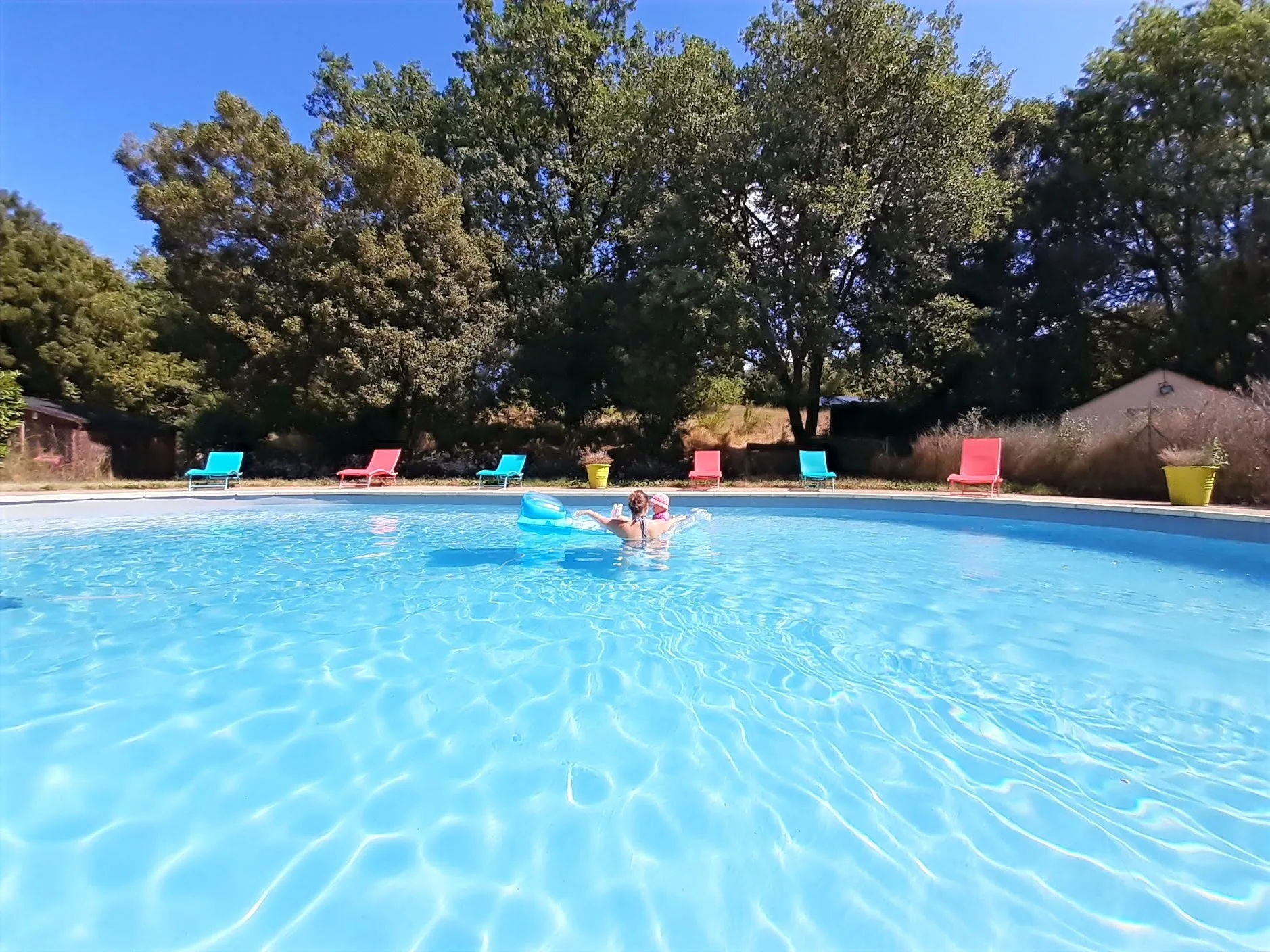 Gîte de groupe Le Mas des 3 Ânes à Blars — Photo 1 de Le Mas des 3 Ânes à Blars, capacité 29 personnes