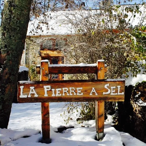 Gîte de groupe La Pierre à Sel à Le Pontet — Photo 2 de La Pierre à Sel à Le Pontet, capacité 45 personnes