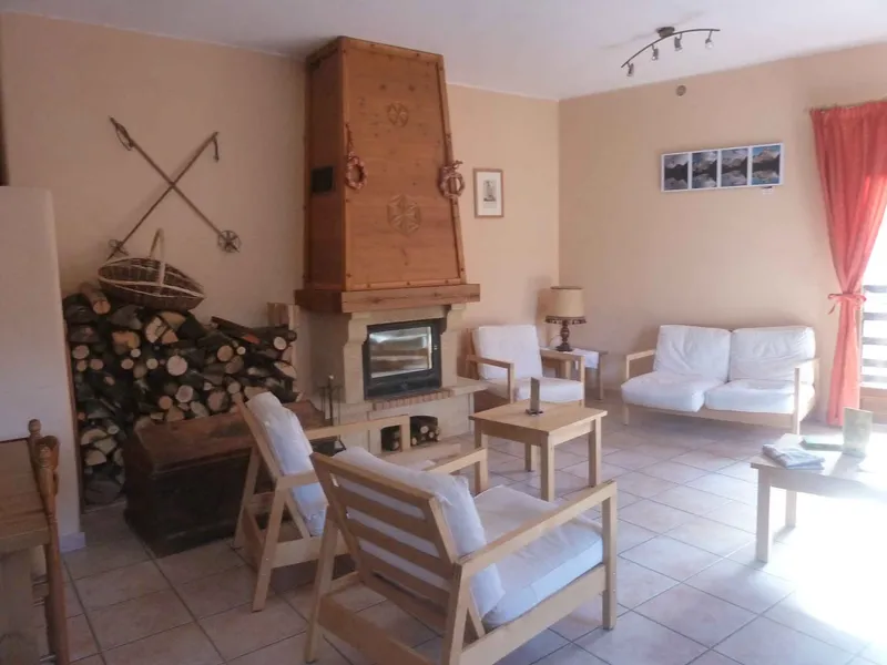 Photo 2 de Gîte les Arolles à Molines-en-Queyras
