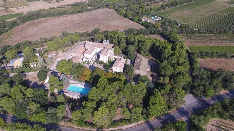 Gîte Château de Paulignan — gîte de groupe à Trausse-Minervois