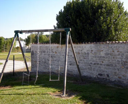 Gîte de groupe Le Logis des Vergers à Saintes — Photo 1 de Le Logis des Vergers à Saintes, capacité 20 personnes