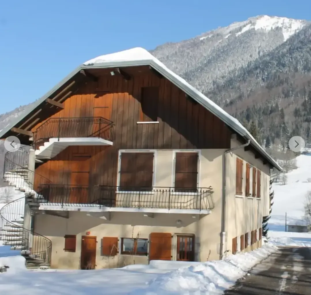Gîte de groupe Chalet Sainte Humbeline à Plancherine — Chalet Sainte Humbeline – Plancherine, capacité 36 personnes