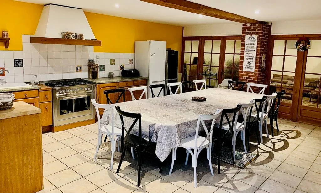 Gîte de groupe Le Clos des Collières à Marcollin — Photo 1 de Le Clos des Collières à Marcollin, capacité 15 personnes