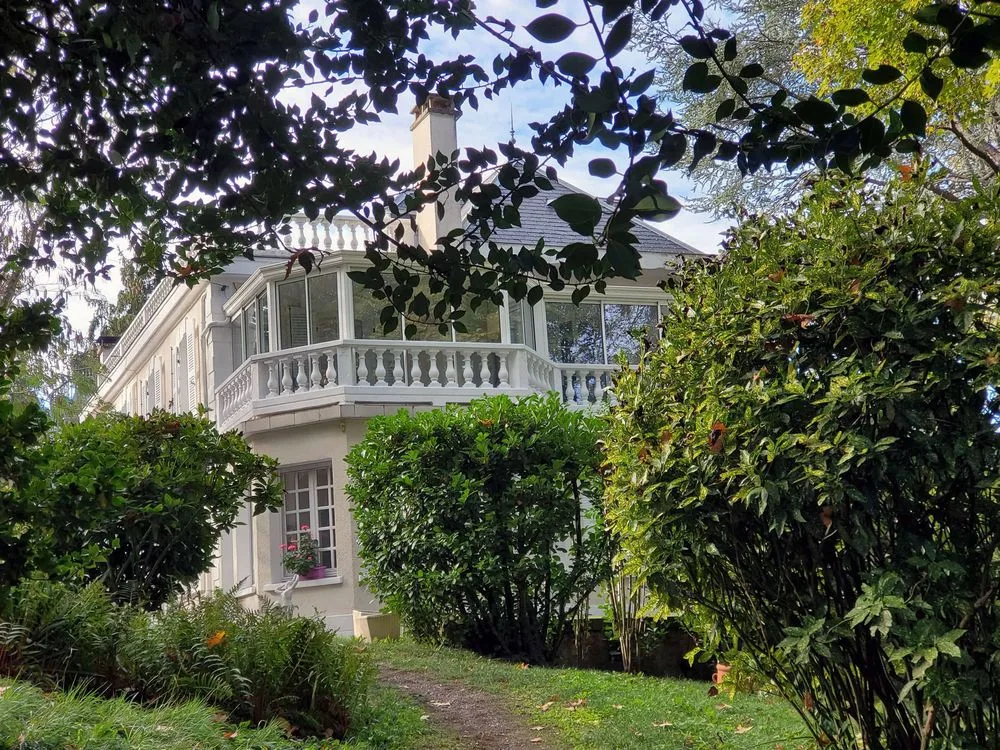 Gîte de groupe Logis Vélès à Aubin — Photo 1 de Logis Vélès à Aubin, capacité 15 personnes