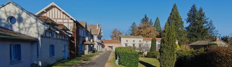 Gîte Le Domaine des Plaines — gîte de groupe à Bertignat