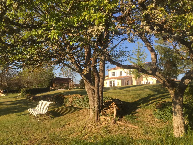 Photo 3 de La Grande Maison sur la Colline à Val-d'Oingt
