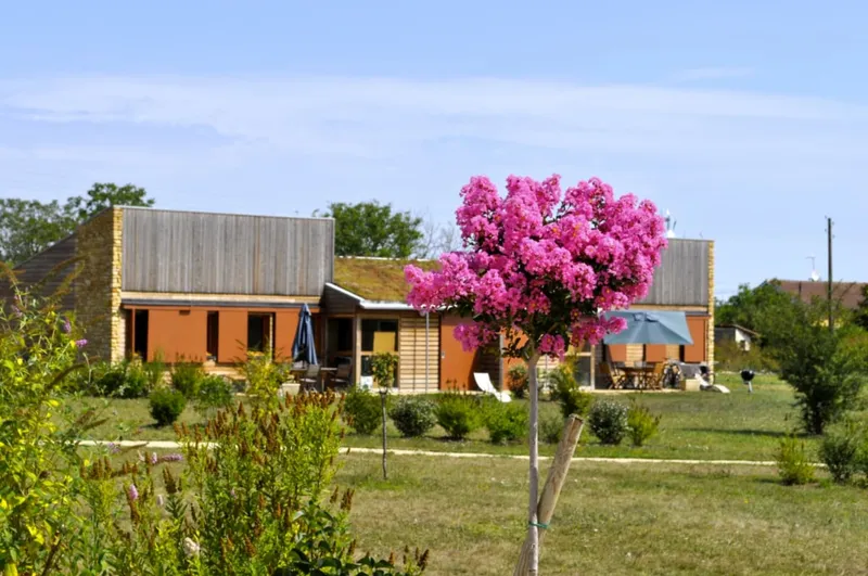Gîte Métairie - Domaine des Bories — gîte de groupe à Sorges