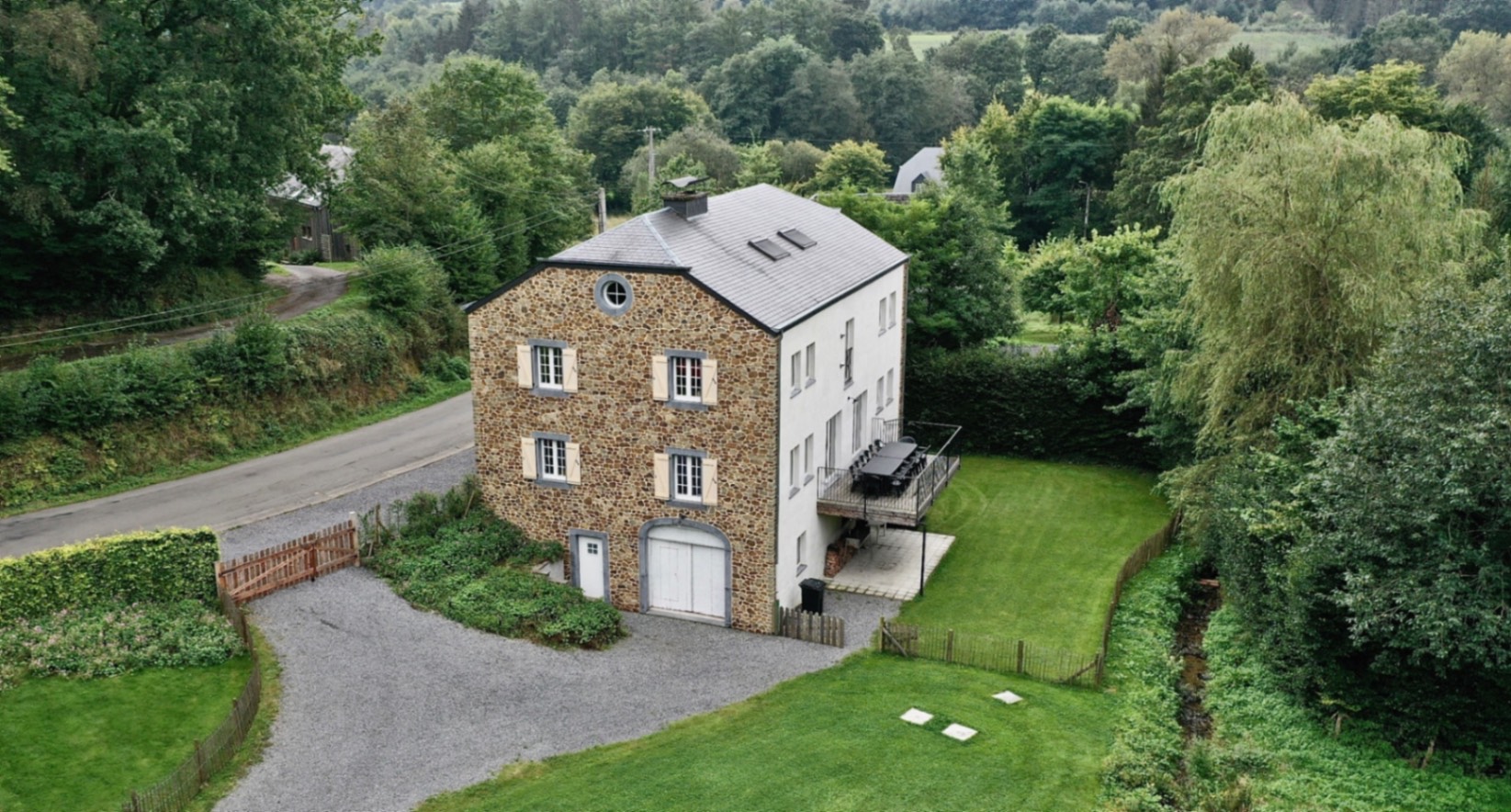 Gîte de groupe Chardonpré à Redu — Chardonpré – Redu, capacité 14 personnes